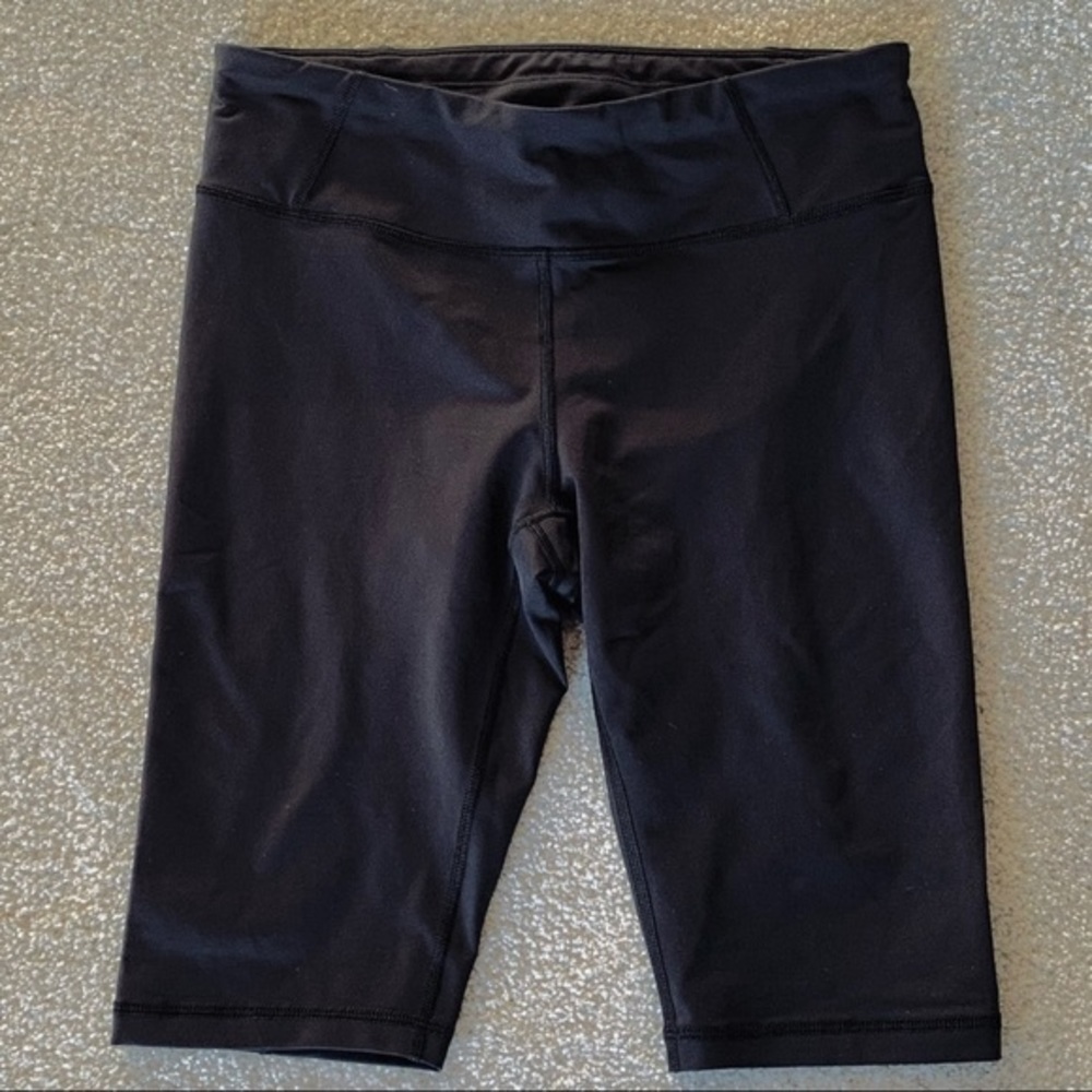 Lucy Black Athletic Shorts‎ S